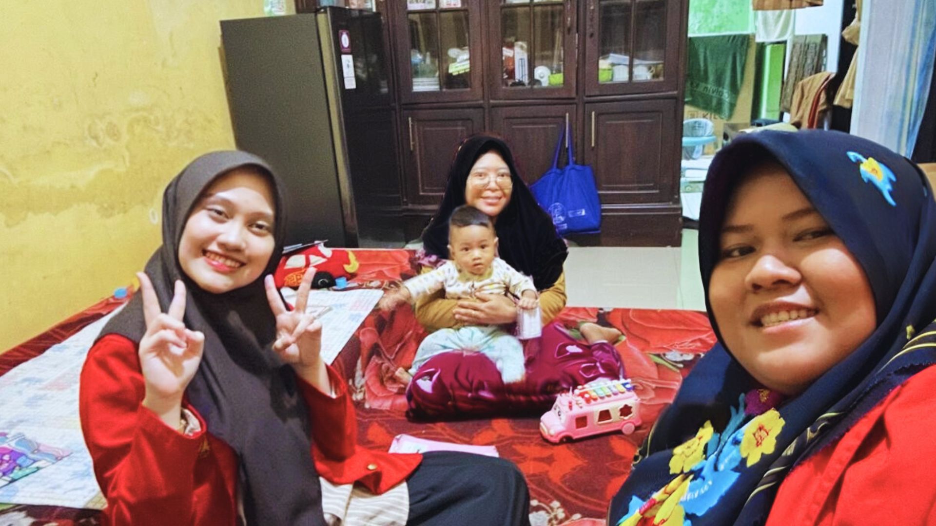 KUNJUNGAN PERTAMA: Pemberian Edukasi Menyusui